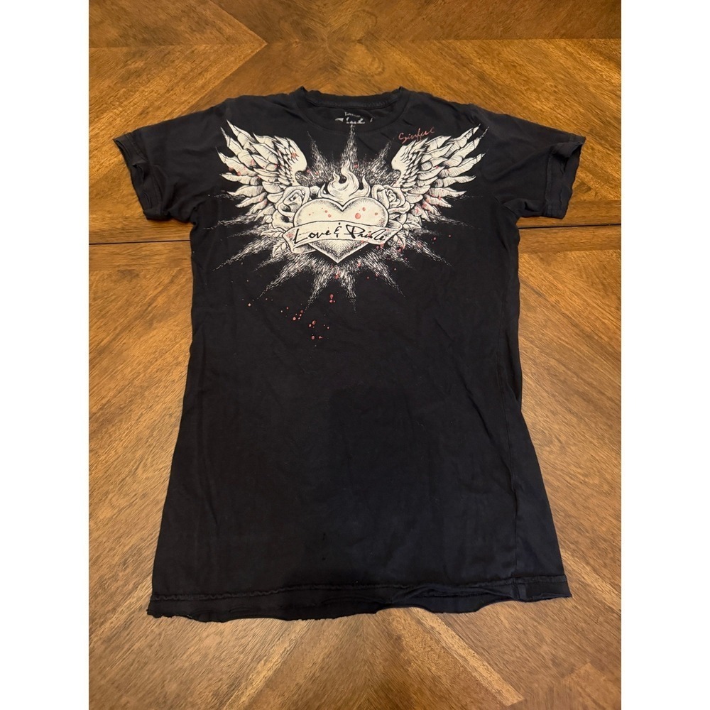 Sinful by Affliction Womens Large Black Winged Heart Love & Pain Graphic T-Shirt